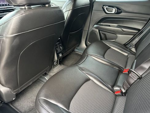 New 2026 Jeep Compass Latitude AWD/4WD image 11
