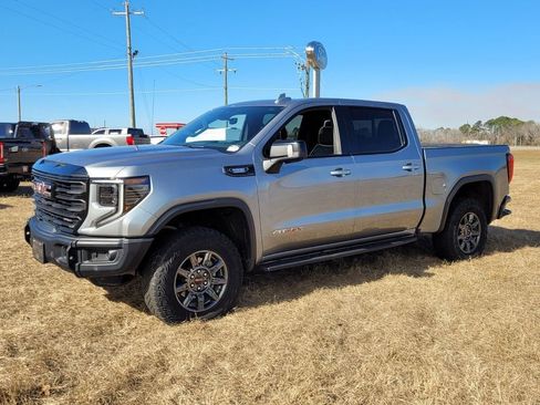Used 2024 GMC Sierra 1500 AT4X AWD/4WD image 3