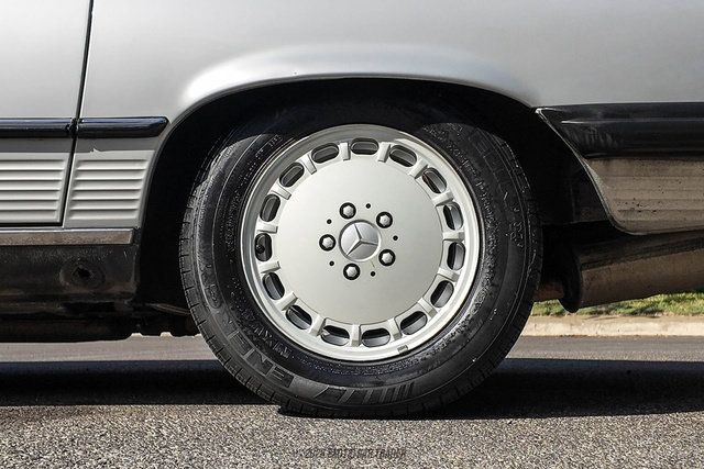 Used 1988 Mercedes-Benz 560 SL image 47