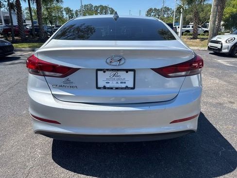 Used 2018 Hyundai Elantra SEL w/ Cargo Package FWD image 6
