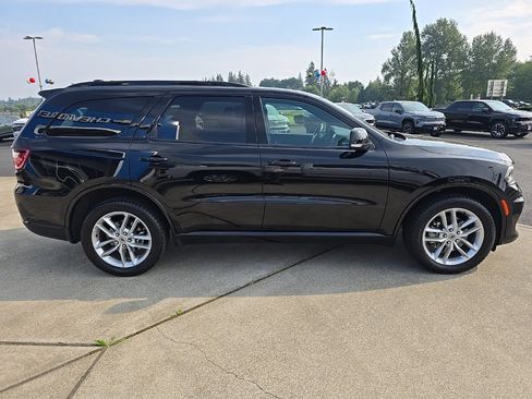 Used 2024 Dodge Durango GT image 7