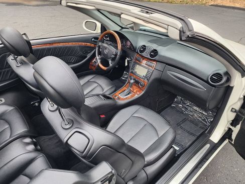 Used 2009 Mercedes-Benz CLK 350 Cabriolet image 15