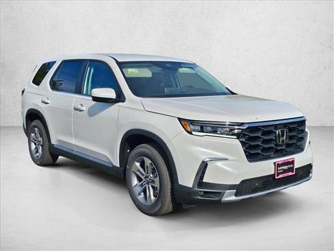 New 2025 Honda Pilot EX-L image 3