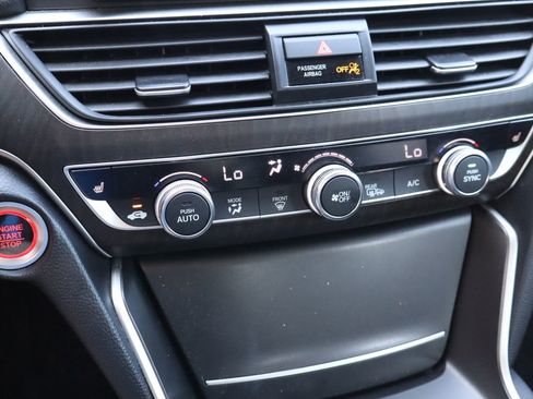 Used 2020 Honda Accord EX image 23