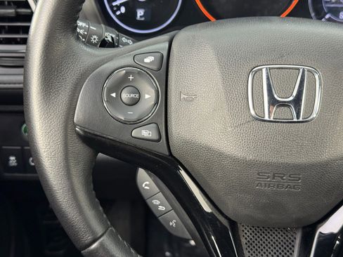 Used 2021 Honda HR-V Sport image 19