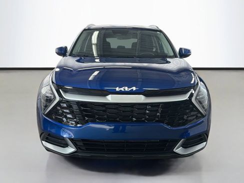 Used 2025 Kia Sportage EX AWD/4WD image 3