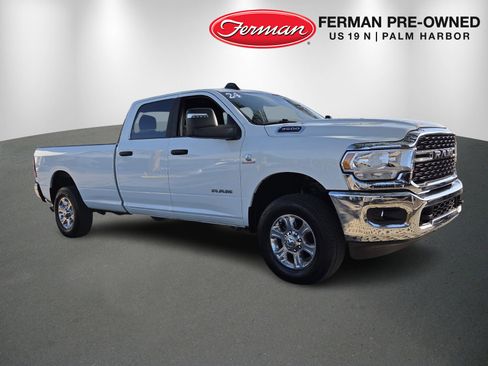 Used 2024 RAM 3500 Big Horn AWD/4WD image 1