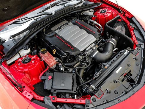 Used 2019 Chevrolet Camaro SS RWD image 44