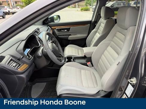 Used 2017 Honda CR-V EX image 16