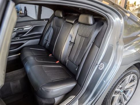 Used 2016 BMW 740i RWD image 42