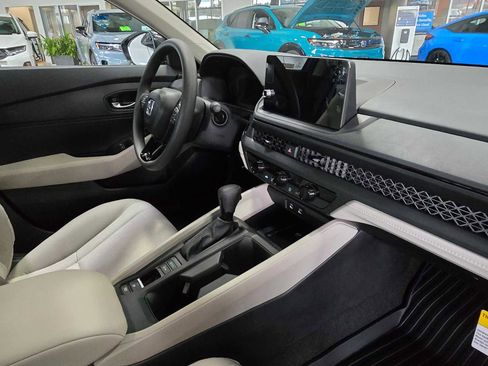 New 2026 Honda Accord LX image 11