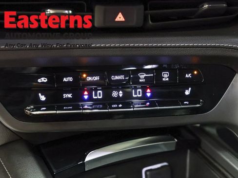Used 2022 Buick Envision Preferred FWD image 20