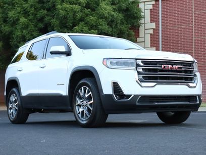 Used 2023 GMC Acadia SLT