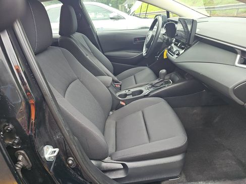 Used 2024 Toyota Corolla LE FWD image 8