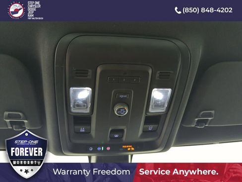 Used 2021 Chevrolet Suburban LT AWD/4WD image 25