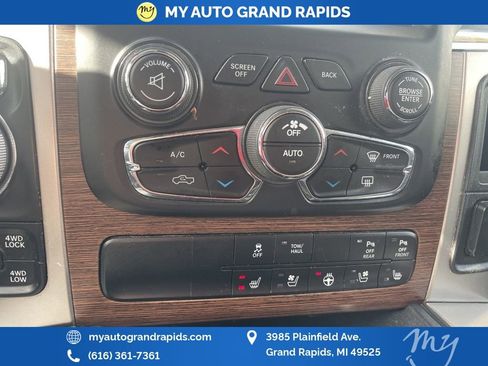 Used 2017 RAM 1500 Laramie image 22