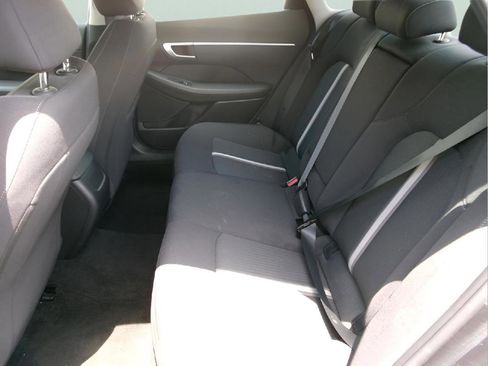 Used 2025 Hyundai Sonata SEL FWD image 10