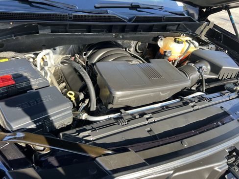 Used 2022 GMC Yukon AT4 w/ Max Trailering Package AWD/4WD image 37