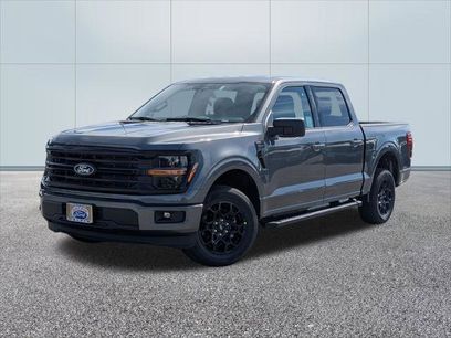New 2026 Ford F150 XLT w/ XLT Black Appearance Package