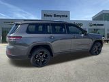 Used 2023 Jeep Grand Cherokee L Laredo image 2