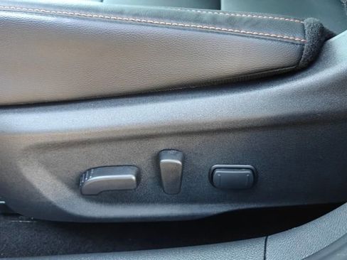 Used 2023 Nissan Sentra SR w/ SR Premium Package image 15