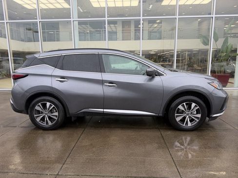 Used 2023 Nissan Murano SV image 8
