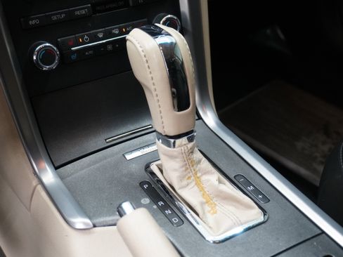 Used 2010 Lincoln MKZ FWD image 22