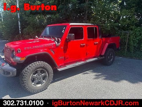 Used 2020 Jeep Gladiator Rubicon AWD/4WD image 3