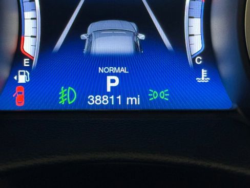 Used 2019 Maserati Levante image 45