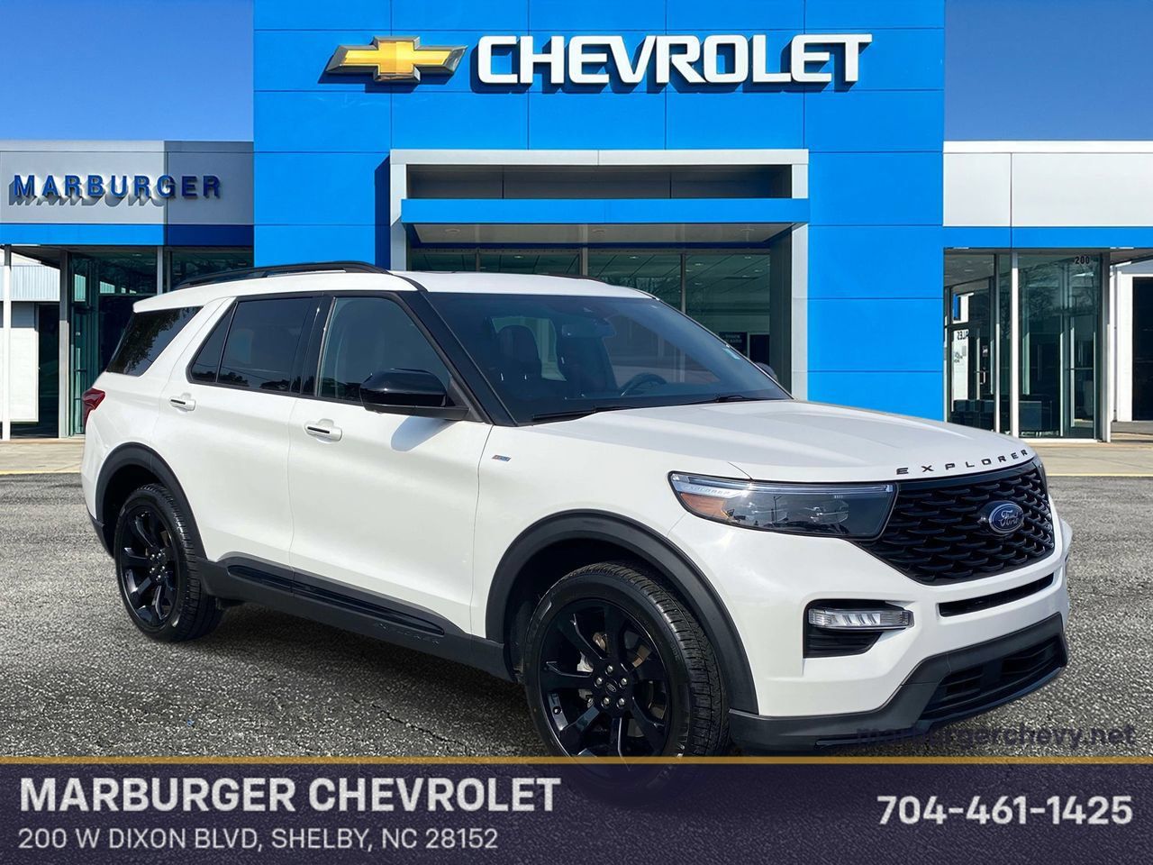 Used 2023 Ford Explorer ST-Line w/ Class IV Trailer Tow Package RWD image 1