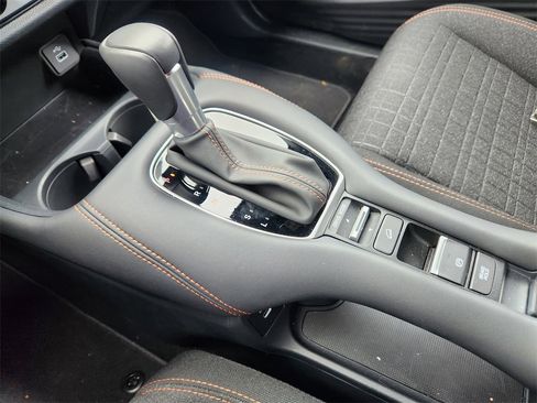 Certified 2025 Honda HR-V Sport image 22