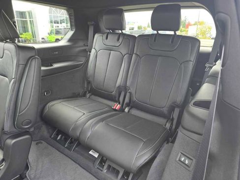 New 2025 Jeep Grand Cherokee L Overland w/ Luxury Tech Group IV image 17