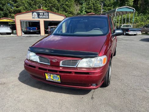 Used 2001 Oldsmobile Silhouette GLS w/ Towing Pkg FWD image 3
