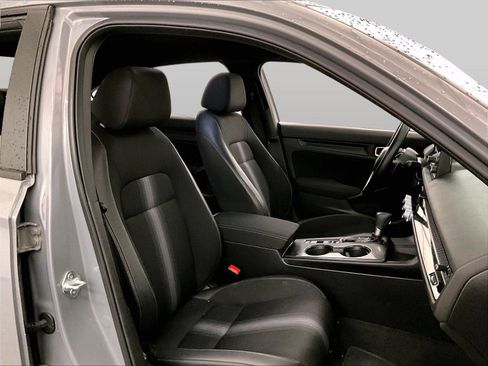 Used 2025 Honda Civic Sport image 7