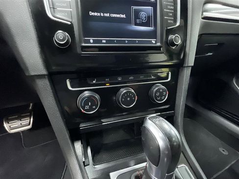 Used 2017 Volkswagen GTI S FWD image 16