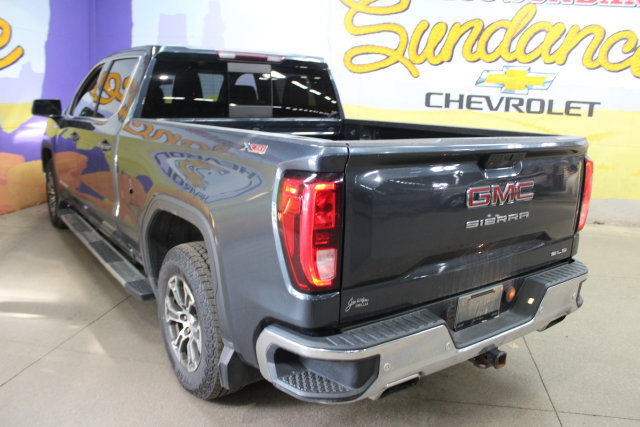 Used 2019 GMC Sierra 1500 SLE w/ X31 Off-Road Package AWD/4WD image 6