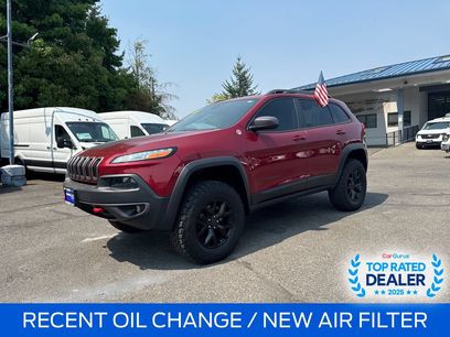 Used 2016 Jeep Cherokee Trailhawk w/ Comfort/Convenience Group