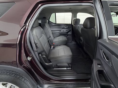 Used 2020 Chevrolet Traverse LT FWD image 5