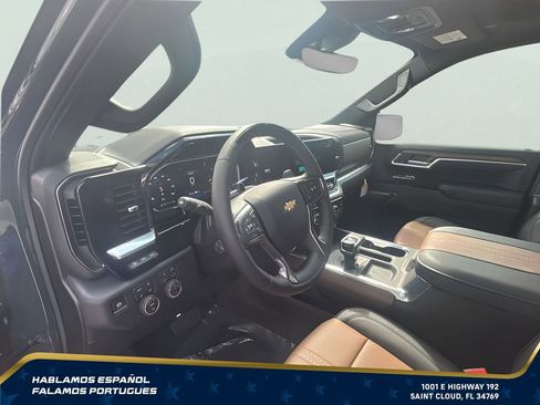 New 2026 Chevrolet Silverado 1500 High Country w/ Technology Package AWD/4WD image 17