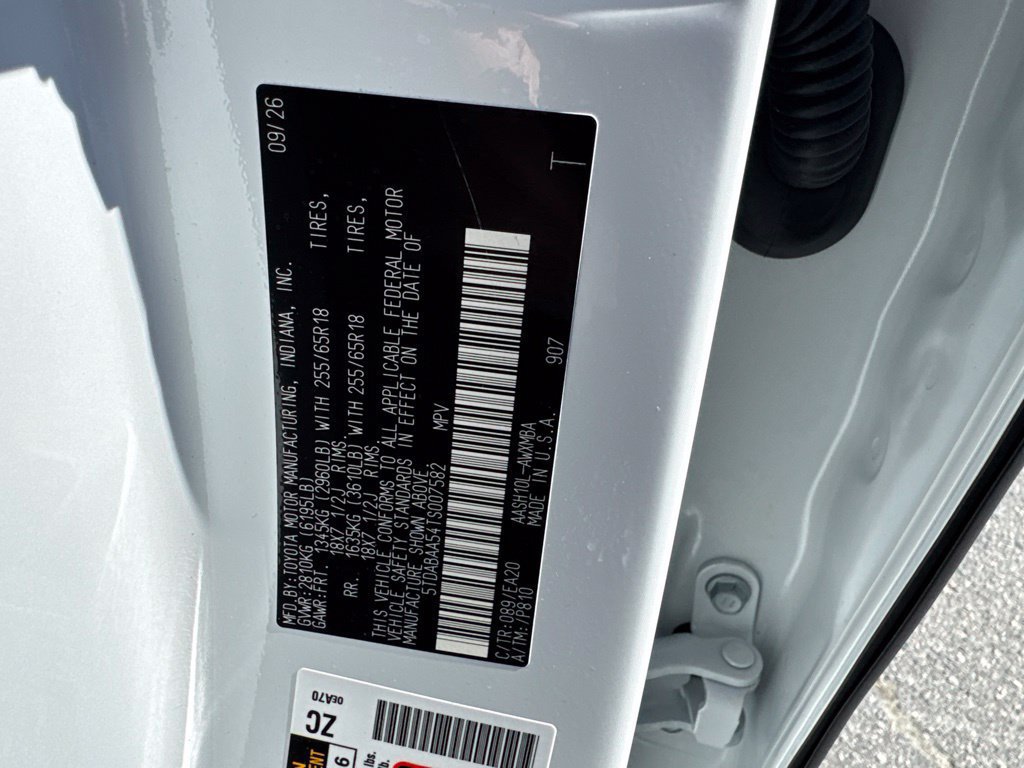 Used 2026 Toyota Grand Highlander XLE FWD image 26