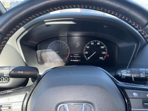 Used 2025 Honda HR-V Sport image 37