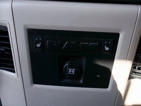 Used 2018 RAM 2500 Limited image 47