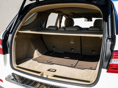 Used 2013 Mercedes-Benz ML 350 2WD image 45