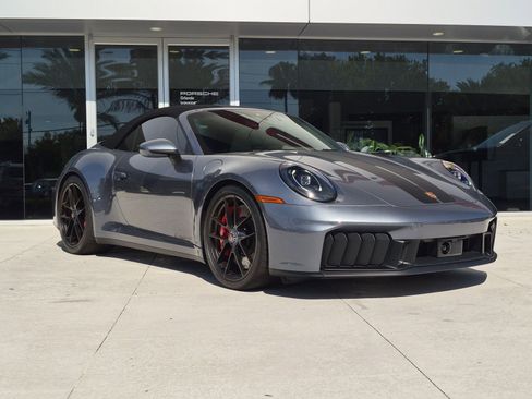 Used 2025 Porsche 911 Carrera GTS RWD image 7