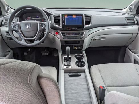 Used 2016 Honda Pilot EX image 16