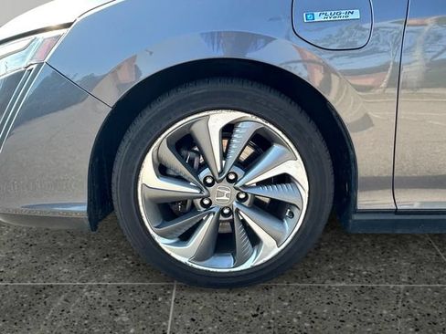 Used 2018 Honda Clarity Plug-In Hybrid image 14