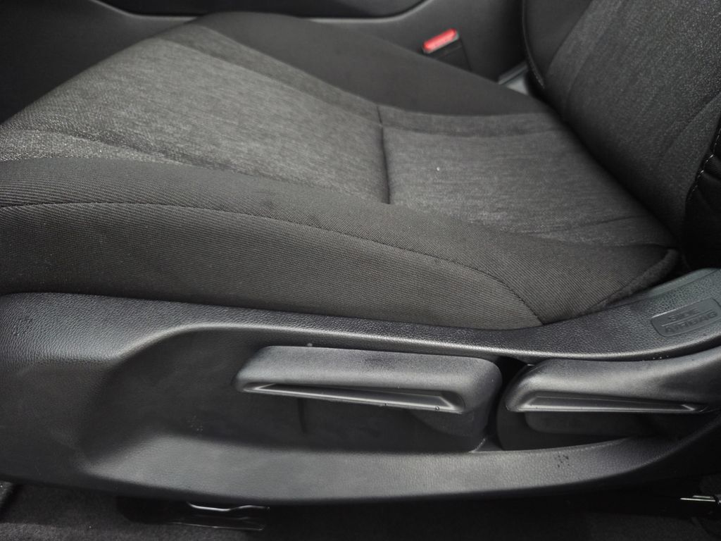 Certified 2026 Honda Accord LX image 18