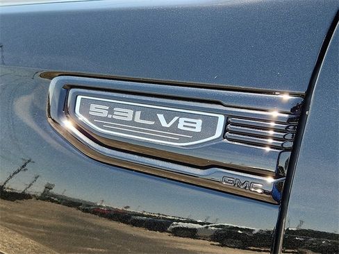 New 2025 GMC Sierra 1500 Elevation w/ Preferred Package image 8