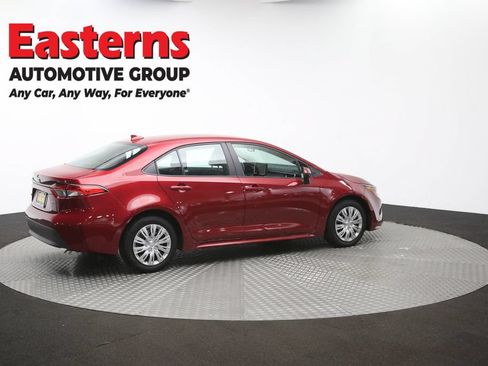 Used 2025 Toyota Corolla LE FWD image 42