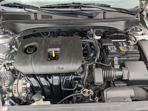 Used 2024 Kia Forte LXS image 33